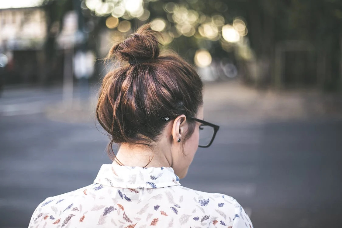 he Easiest Hair Bun Recipe